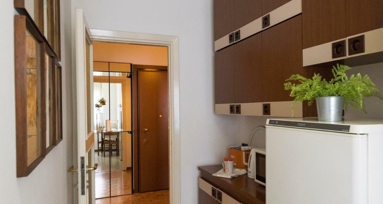 Joivy Welcoming 1Br Apt Next To Villa Olmo Como Exterior photo