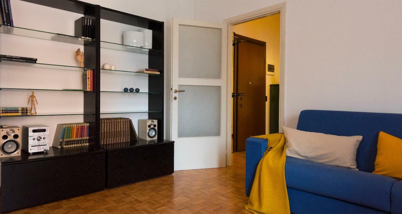 Joivy Welcoming 1Br Apt Next To Villa Olmo Como Exterior photo