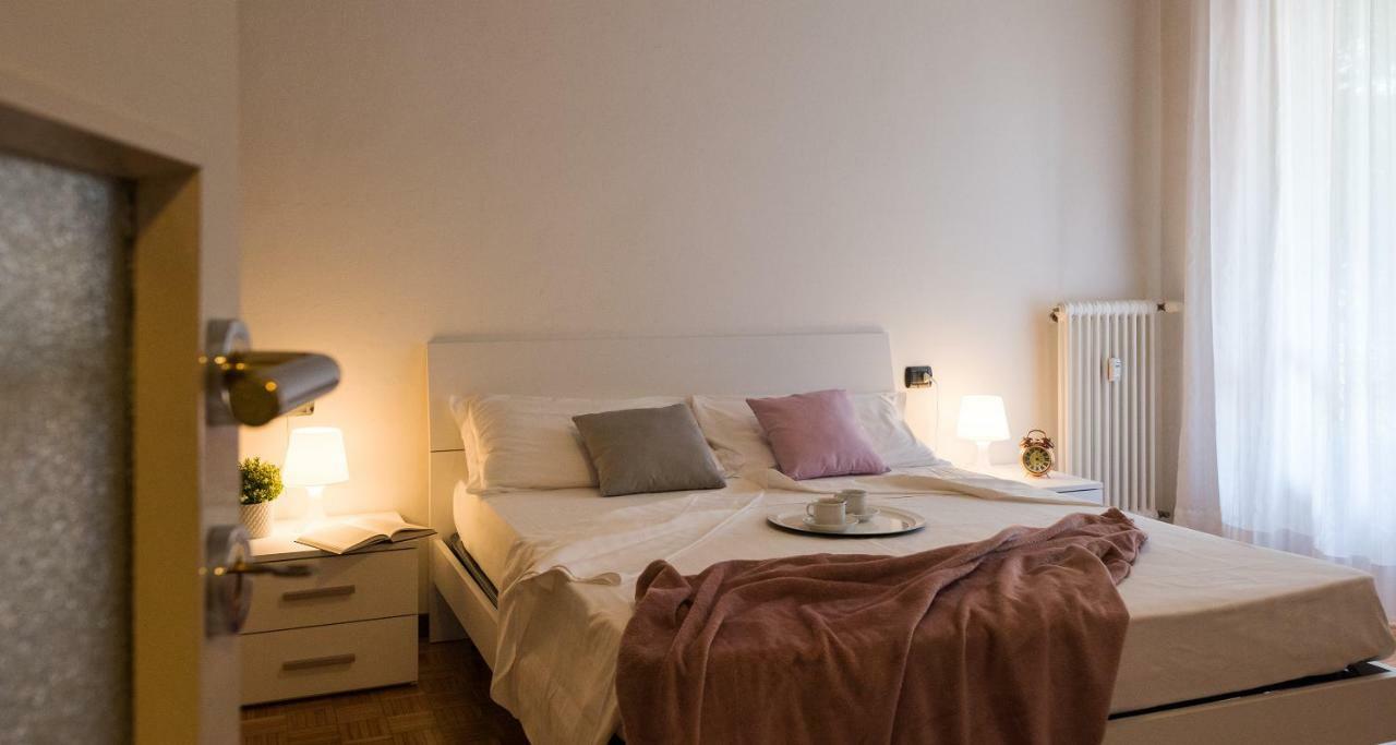 Joivy Welcoming 1Br Apt Next To Villa Olmo Como Exterior photo
