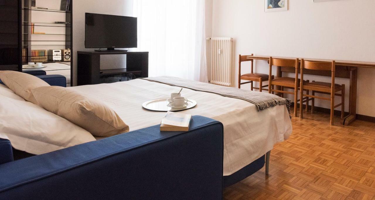Joivy Welcoming 1Br Apt Next To Villa Olmo Como Exterior photo