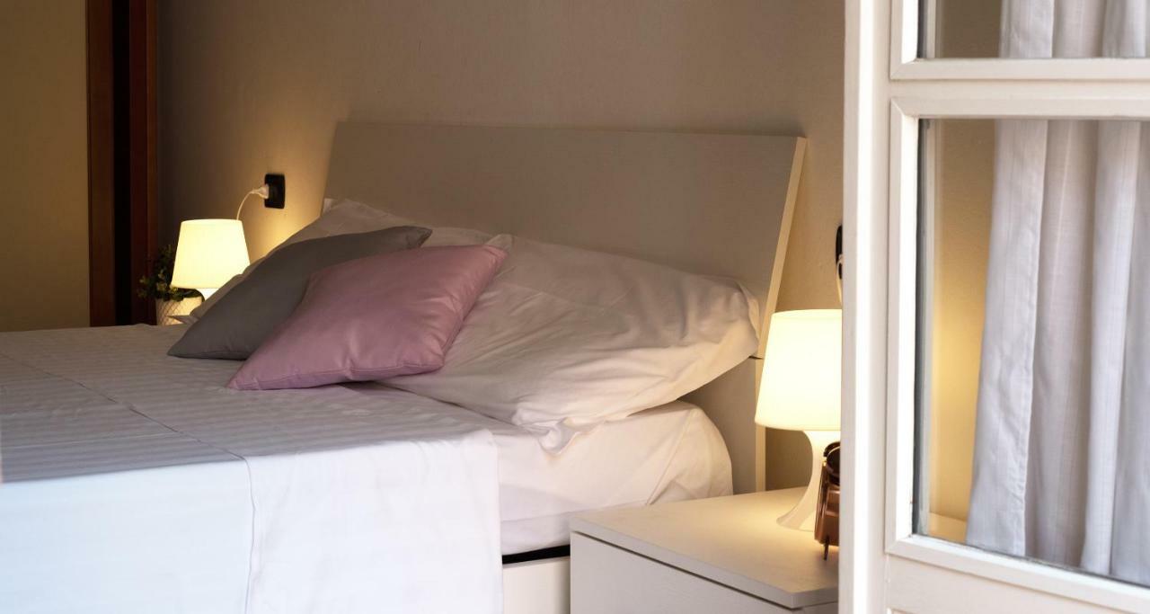 Joivy Welcoming 1Br Apt Next To Villa Olmo Como Exterior photo